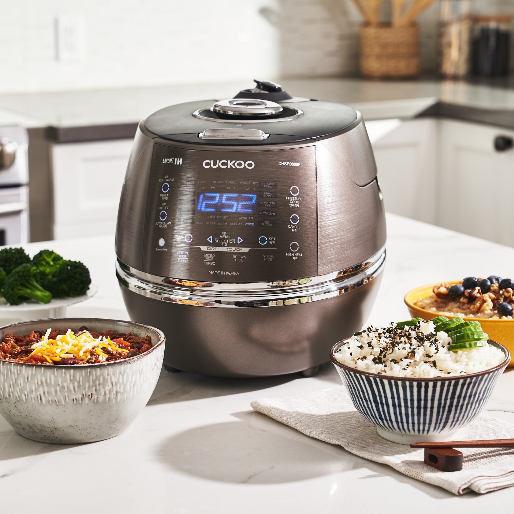 6-Cup IH Pressure Rice Cooker (CRP-DHSR0609FD)