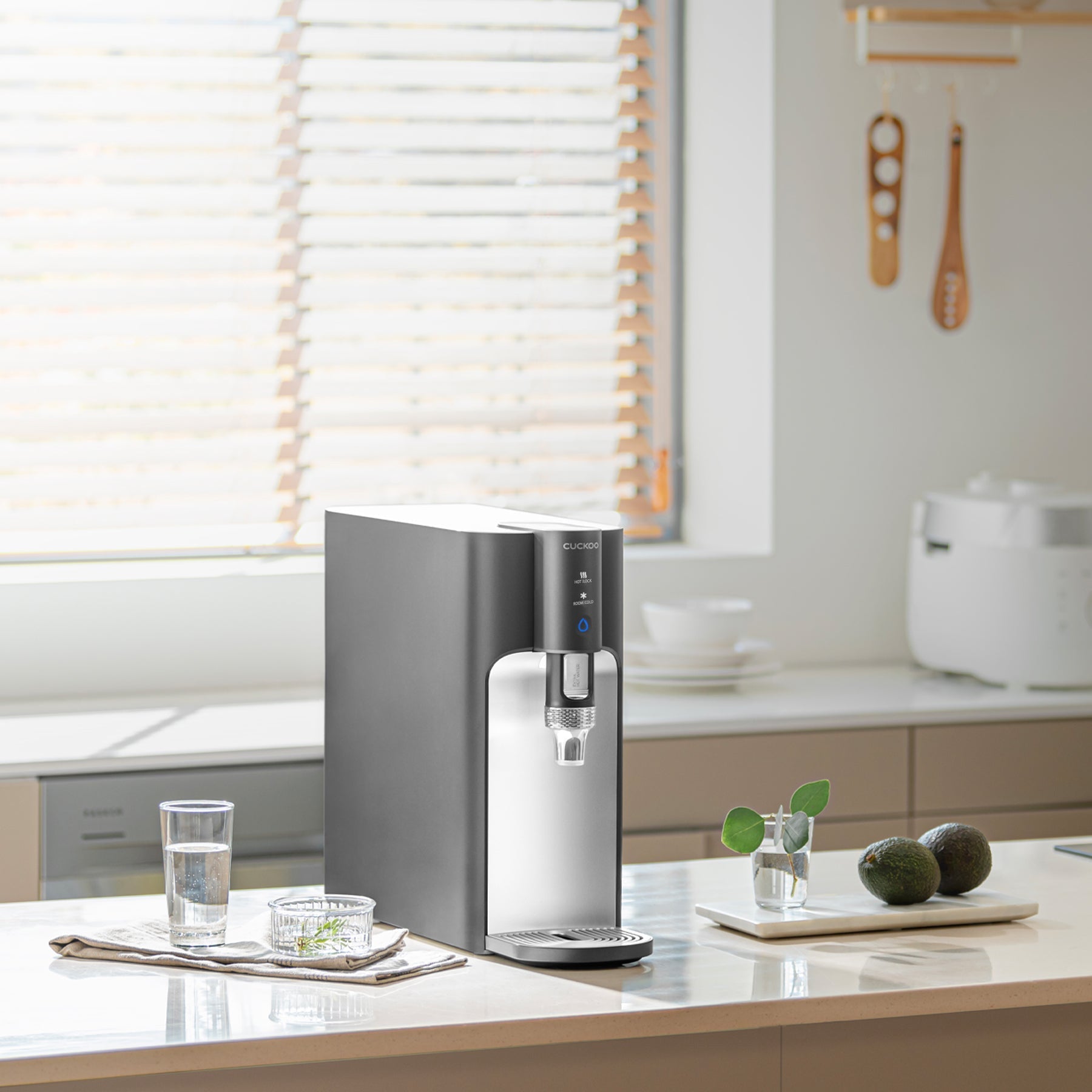 Tankless Countertop Nano+ Filtration Water Purifier (CP-TN100) - CUCKOO America